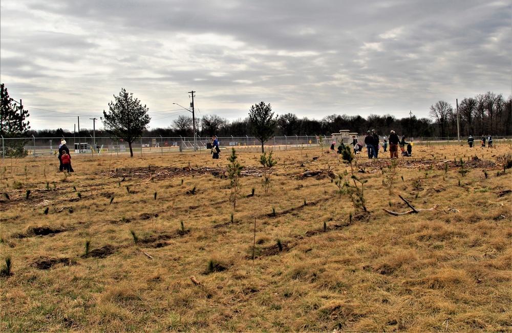 Dozens attend Fort McCoy’s 2022 Arbor Day observance, tree planting