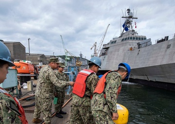 USS Charleston Pulls Into CFAS