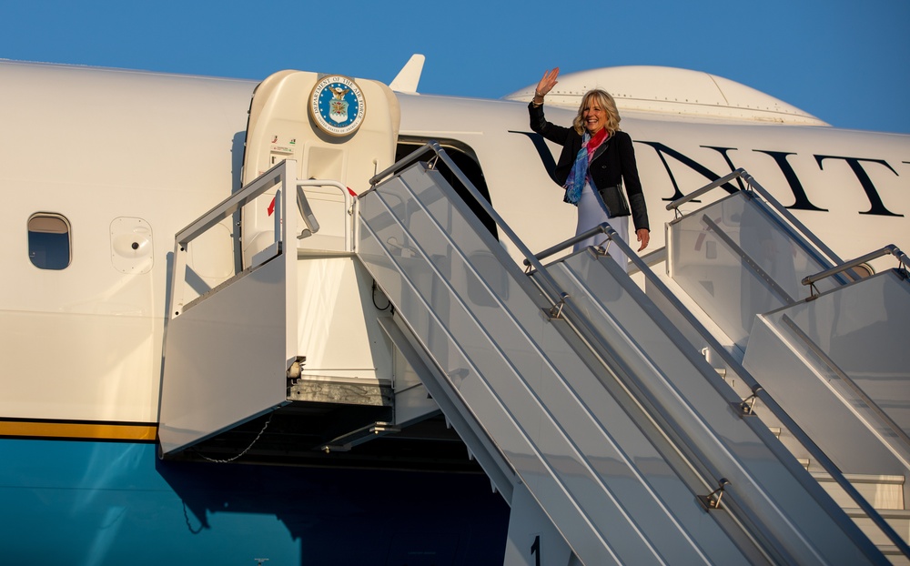 First Lady of the United States visits Mihail Kogalniceanu Air Base, Romania