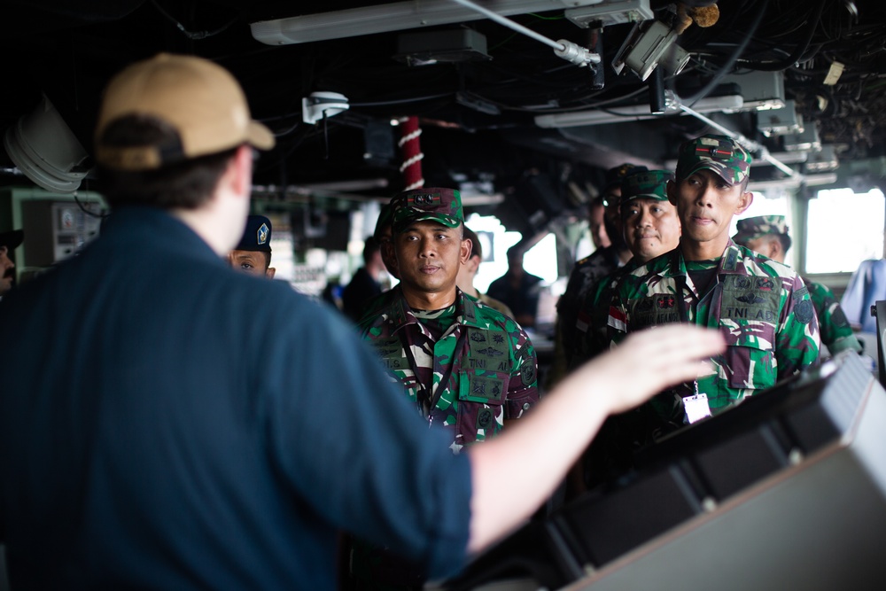 Marines and Partner Nation Forces Tour USS Ashland (LSD-48)
