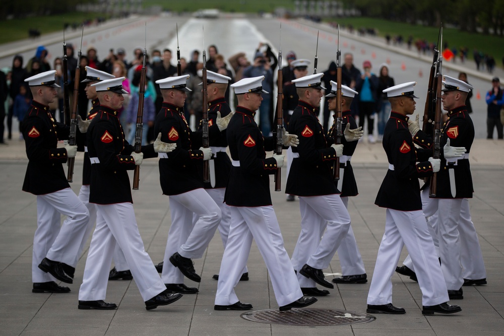 Silent Drill Platoon performs for Honor Flight Network at Lincoln Memorial