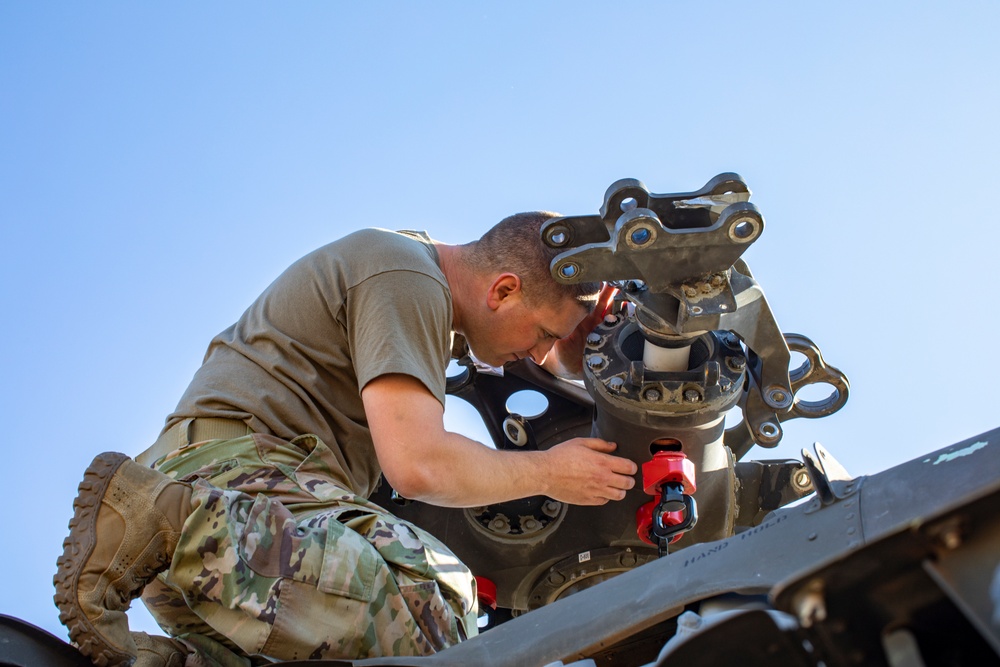 1108th AV GP conducts Maintenance During AT