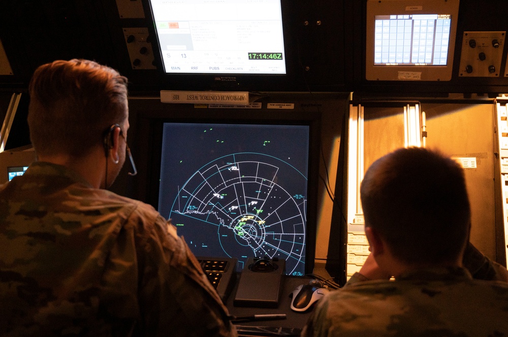 DVIDS - Images - Pilot Edge program reinforces air traffic ...