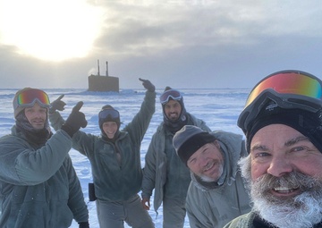 NUWC Division Newport cross-department teams support successful ICEX 2022