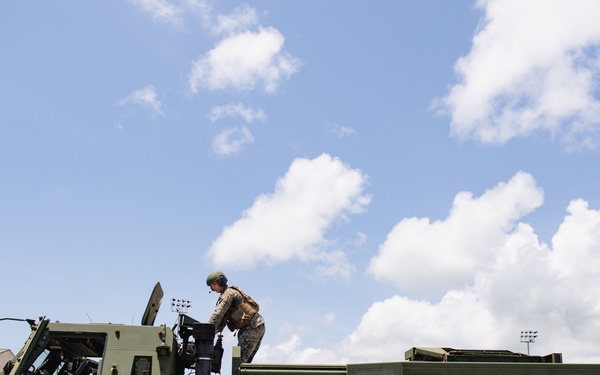 USAF, USMC conduct HIMARS loads during Emerald Warrior 22.1