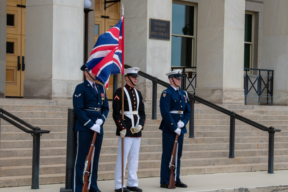 Secretary of Defense Austin and UK Defense Secretary Meet at Pentagon