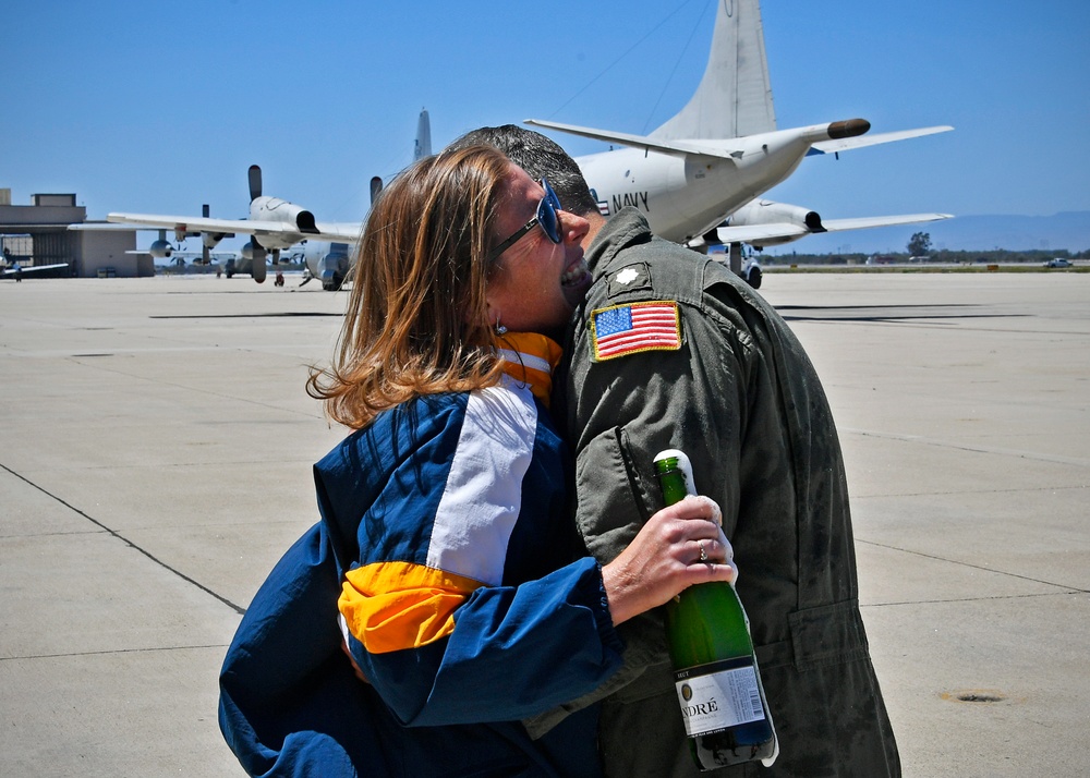 Final Flight of Cmdr. Jason Saglimbene