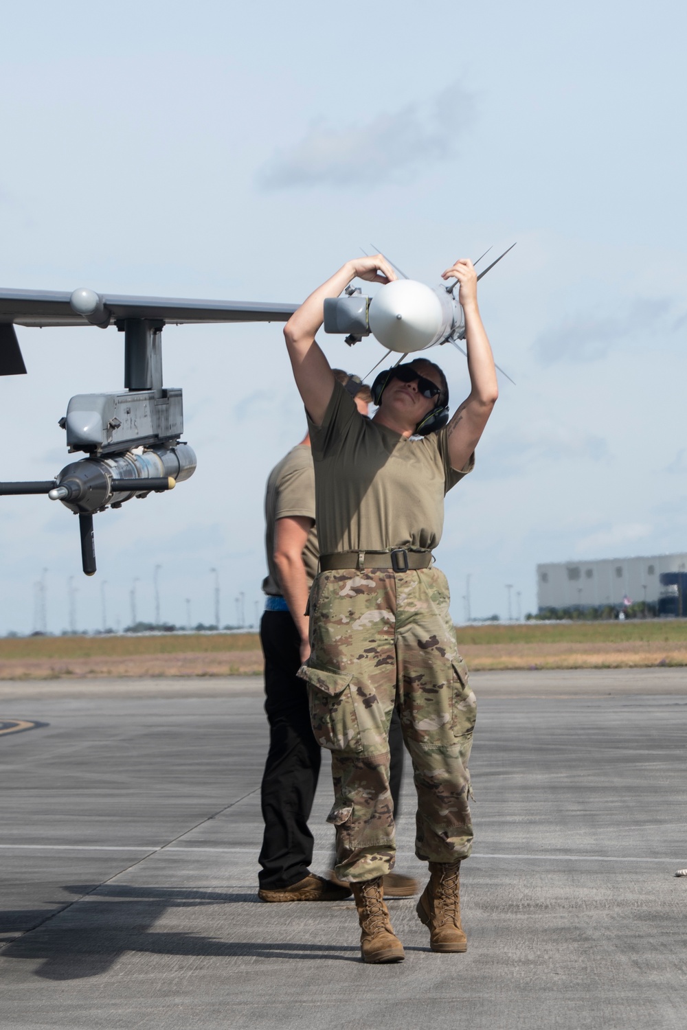 South Carolina Air National Guard maintainers keep F-16s fighting during Sentry Savannah