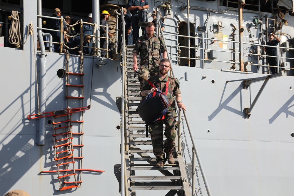 USS Pearl Habor docks during Exercise Marara 22