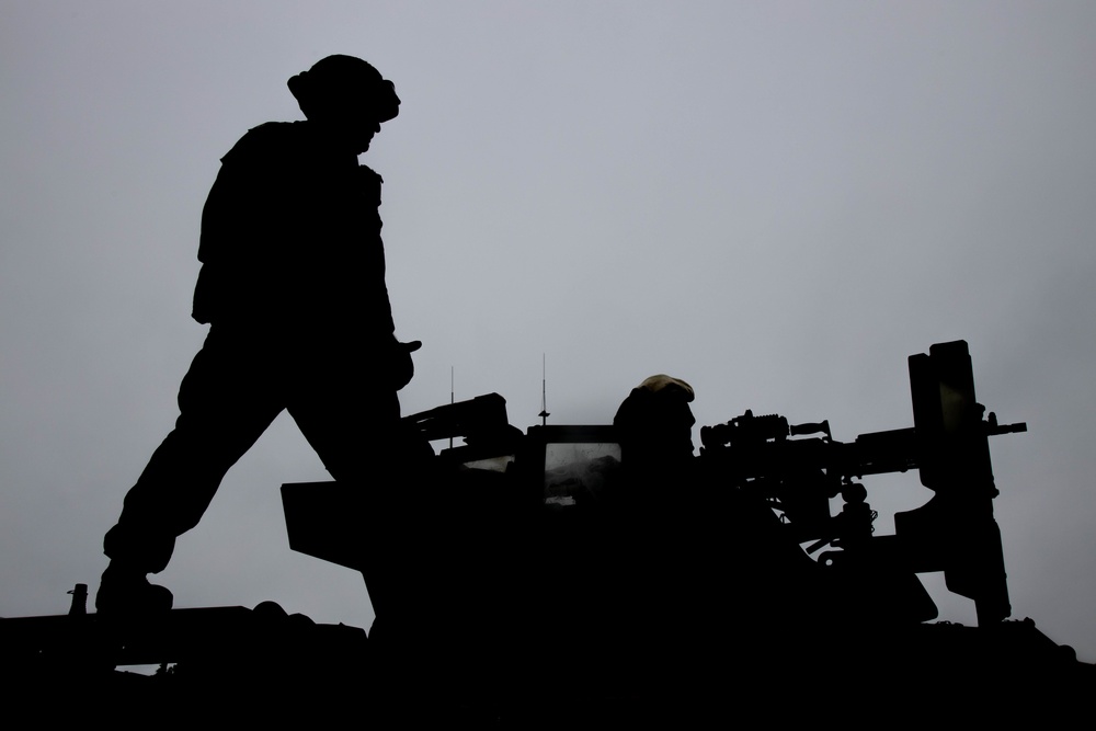 3rd LSB conducts mounted M240B MMG live fire range