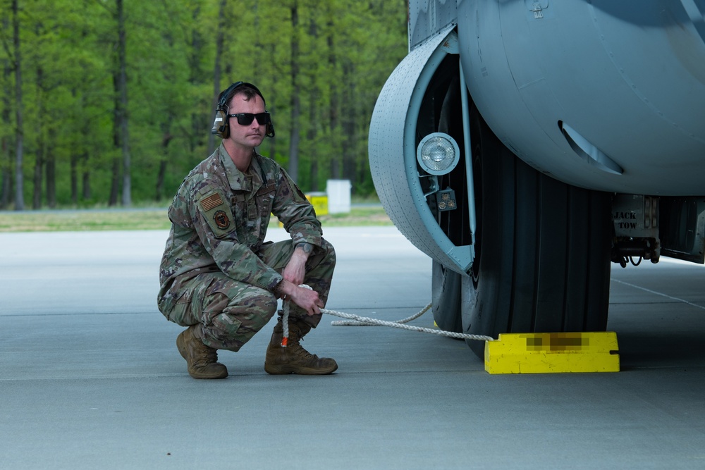 Cannon AC-130J Ghostrider Takes On Trojan Footprint