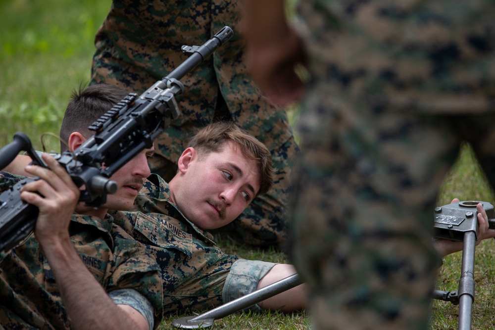 MWSS-171 Conduct Machine Gun Drills During Eagle Wrath 22