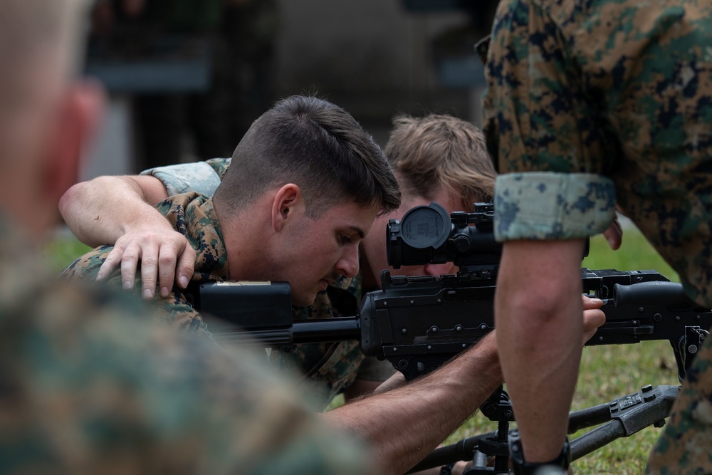 MWSS-171 Conduct Machine Gun Drills During Eagle Wrath 22