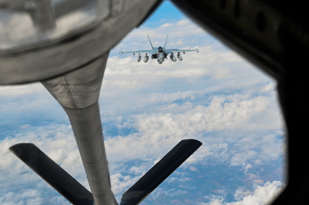 Deployed units from Spangdahlem AB conduct in-flight refueling mission over Northern Poland