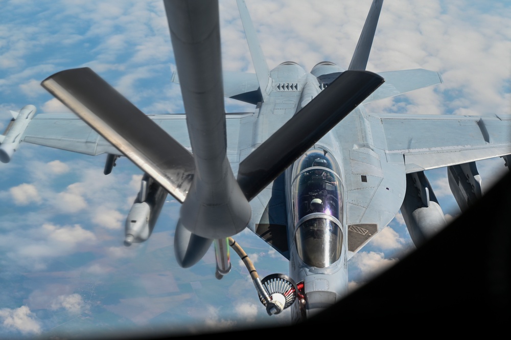 Deployed units from Spangdahlem AB conduct in-flight refueling mission over Northern Poland