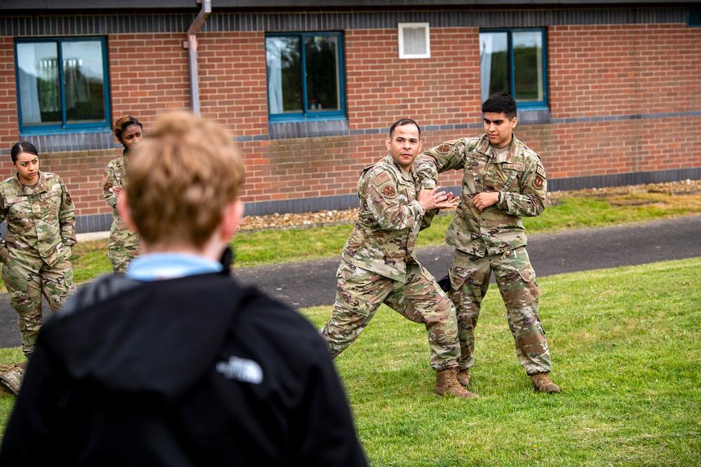 Security Forces mentorship program connects Pathfinders, local UK students