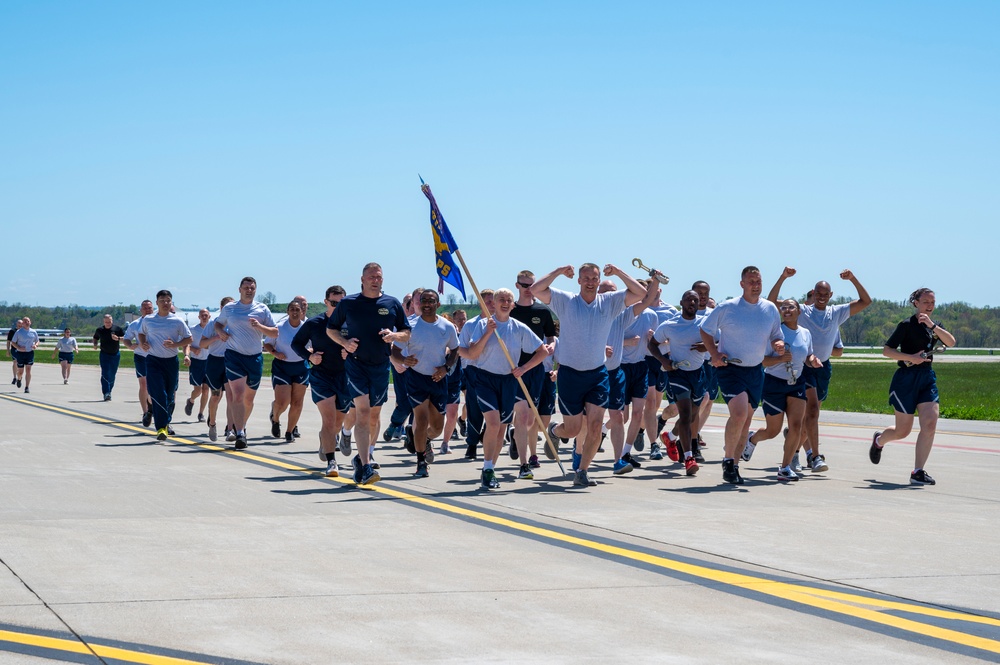 Flight line memorial run