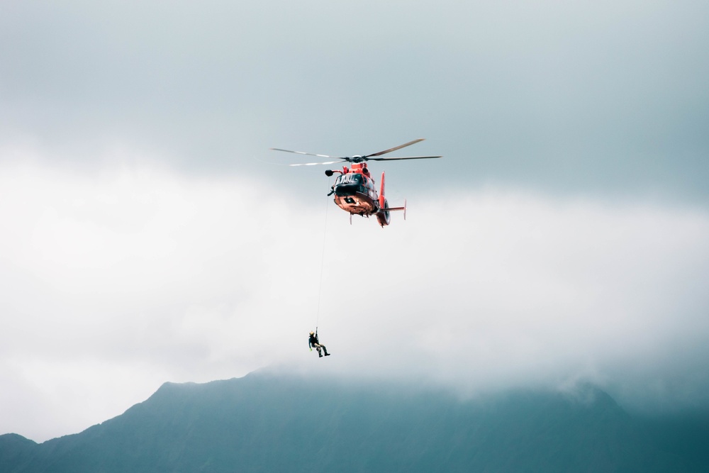 Vertical Rescue Training Marine Corps Base Hawaii