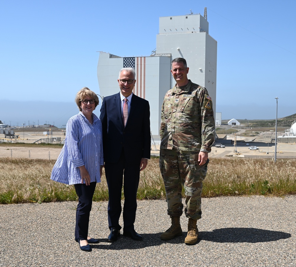 Mark Kennedy Visits Vandenberg