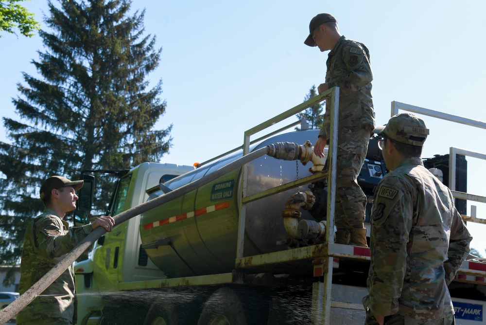 86th FSS hosts Legendary Mud Run