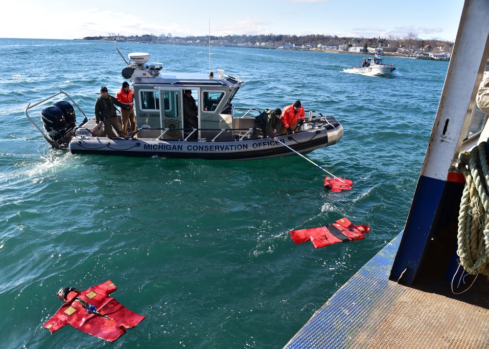 Exercise tests Coast Guard, law enforcement, and medical personnel in Straits of Mackinac