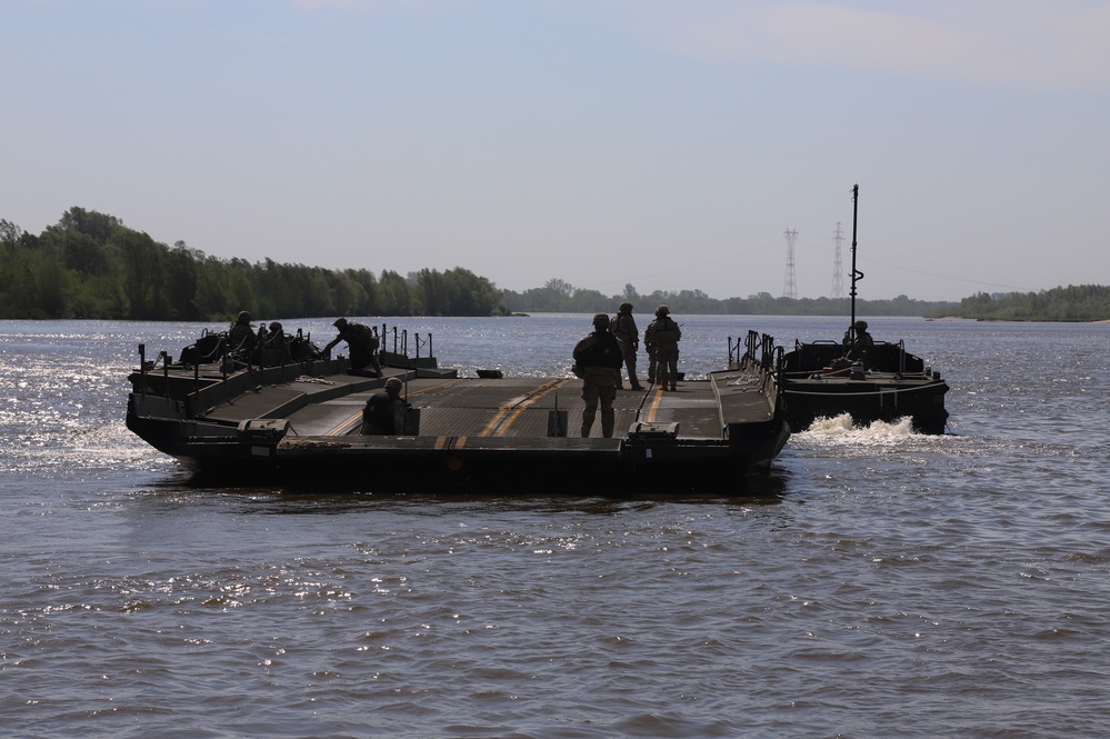 Defender Europe 22 Wet Gap Crossing