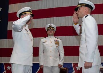 Training Squadron 27 Holds Change of Command