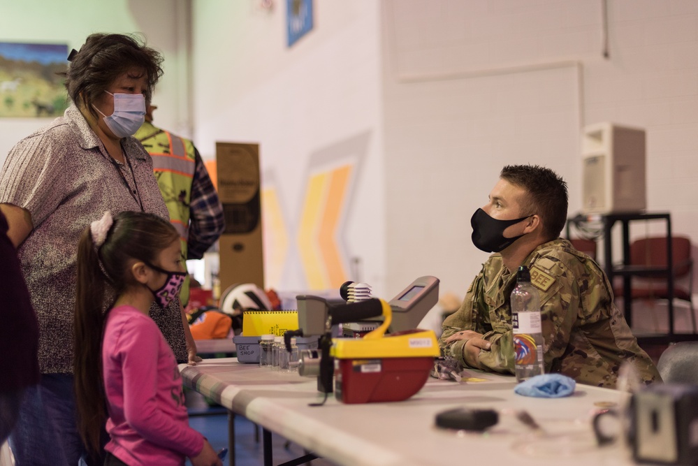 Idaho National Guard participate in the Shoshone-Paiute School Job Fair
