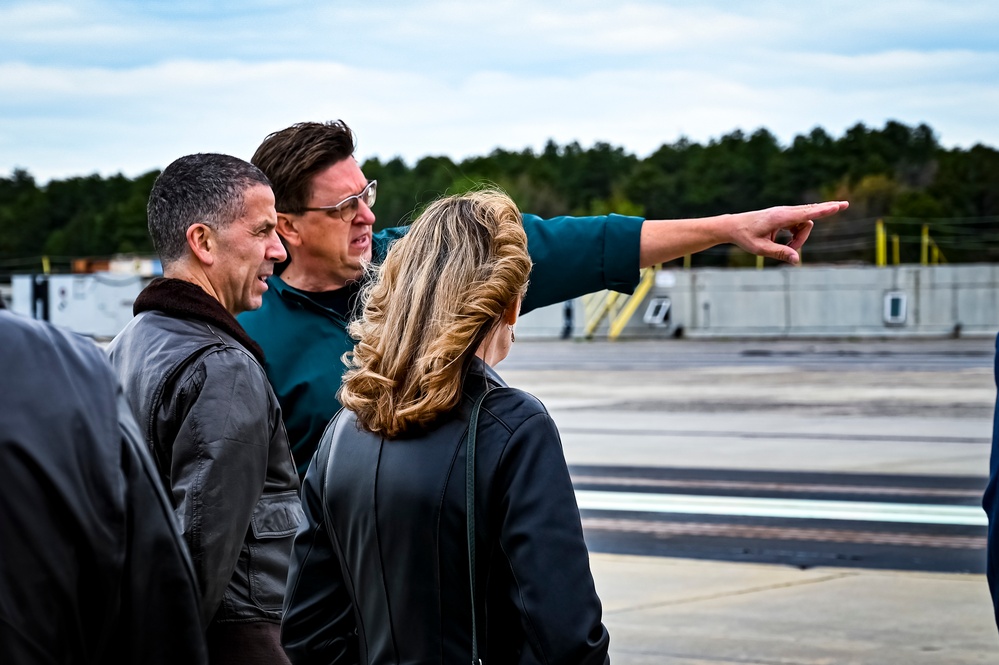 Naval Air Systems Commander visits NSA Lakehurst