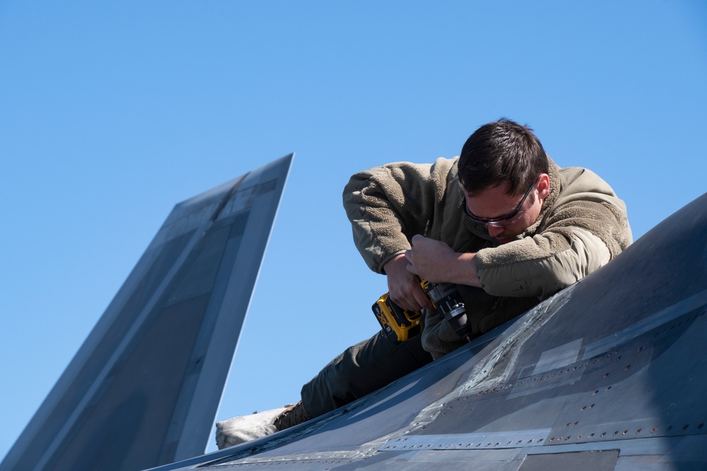 VA ANG performs maintenance during Sentry Savannah