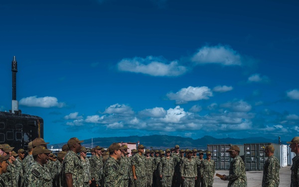 USS Missouri Receives the Battle Efficiency Award, the Supply Blue “E” Award, and the Engineering Readiness “E”