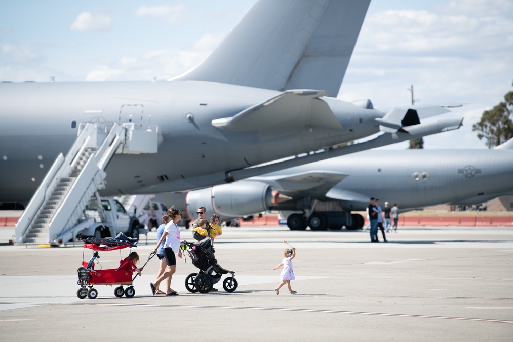 Travis AFB air show rehearsal