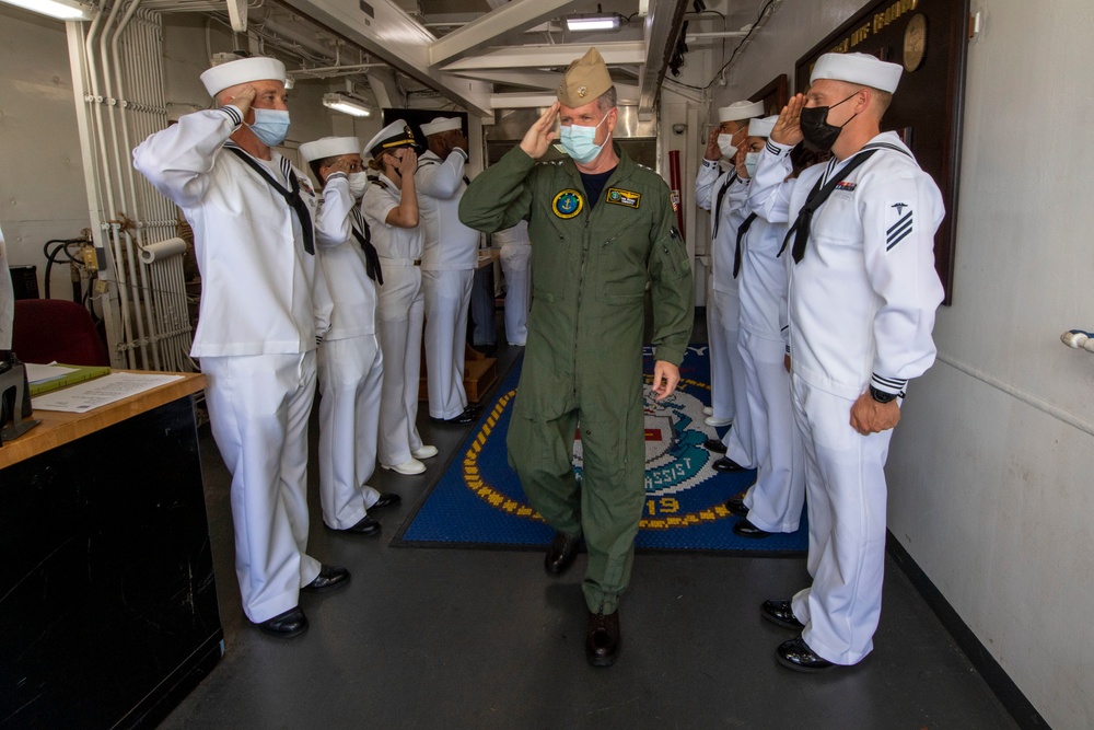 Commander of U.S. Pacific Fleet Visits USNS Mercy