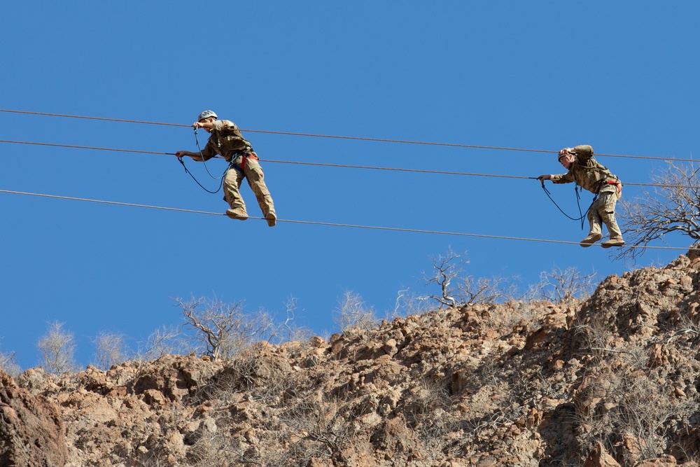 CJTF-HOA members participate in French Desert Commando Course