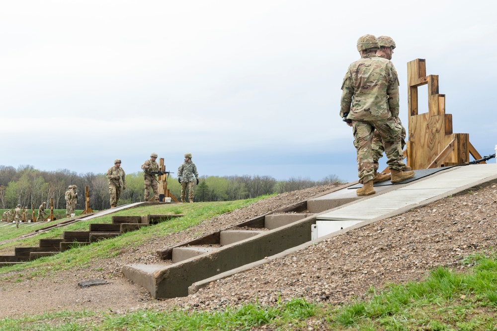 The Midwest’s Best compete in 2022 Region IV Best Warrior Competition