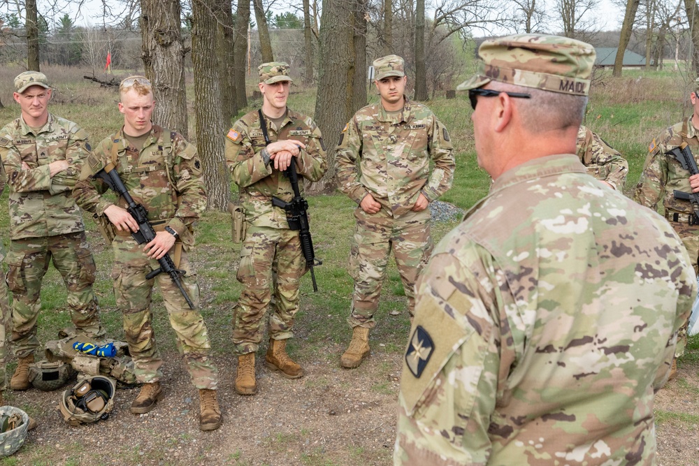 The Midwest’s Best compete in 2022 Region IV Best Warrior Competition