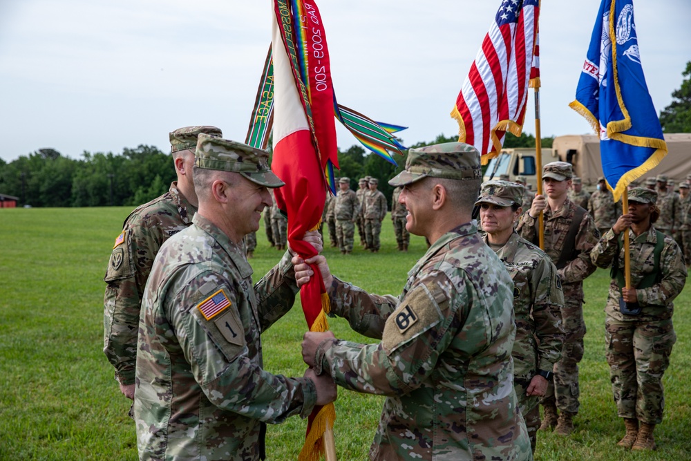 Army Reserve Tough 'Ombres host change of command ceremony