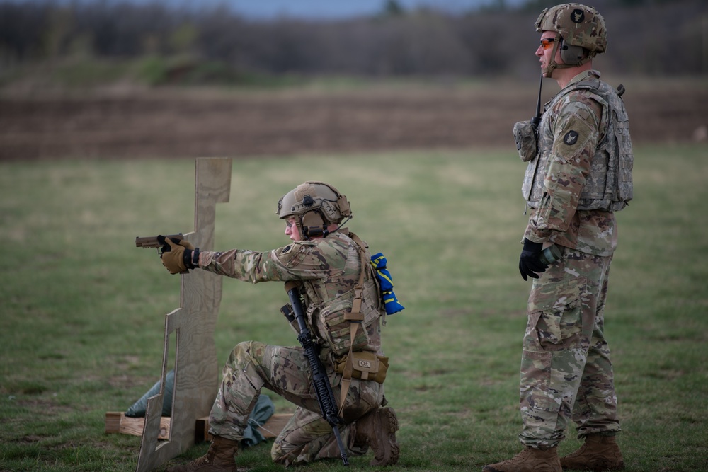 The Midwest’s Best compete in 2022 Region IV Best Warrior Competition