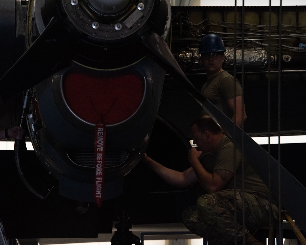 166th Airlift Wing Jet Propulsions Replace Aircraft Engine
