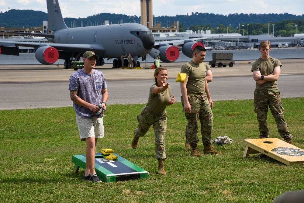 Corn Hole Tournament at Sumpter Smith