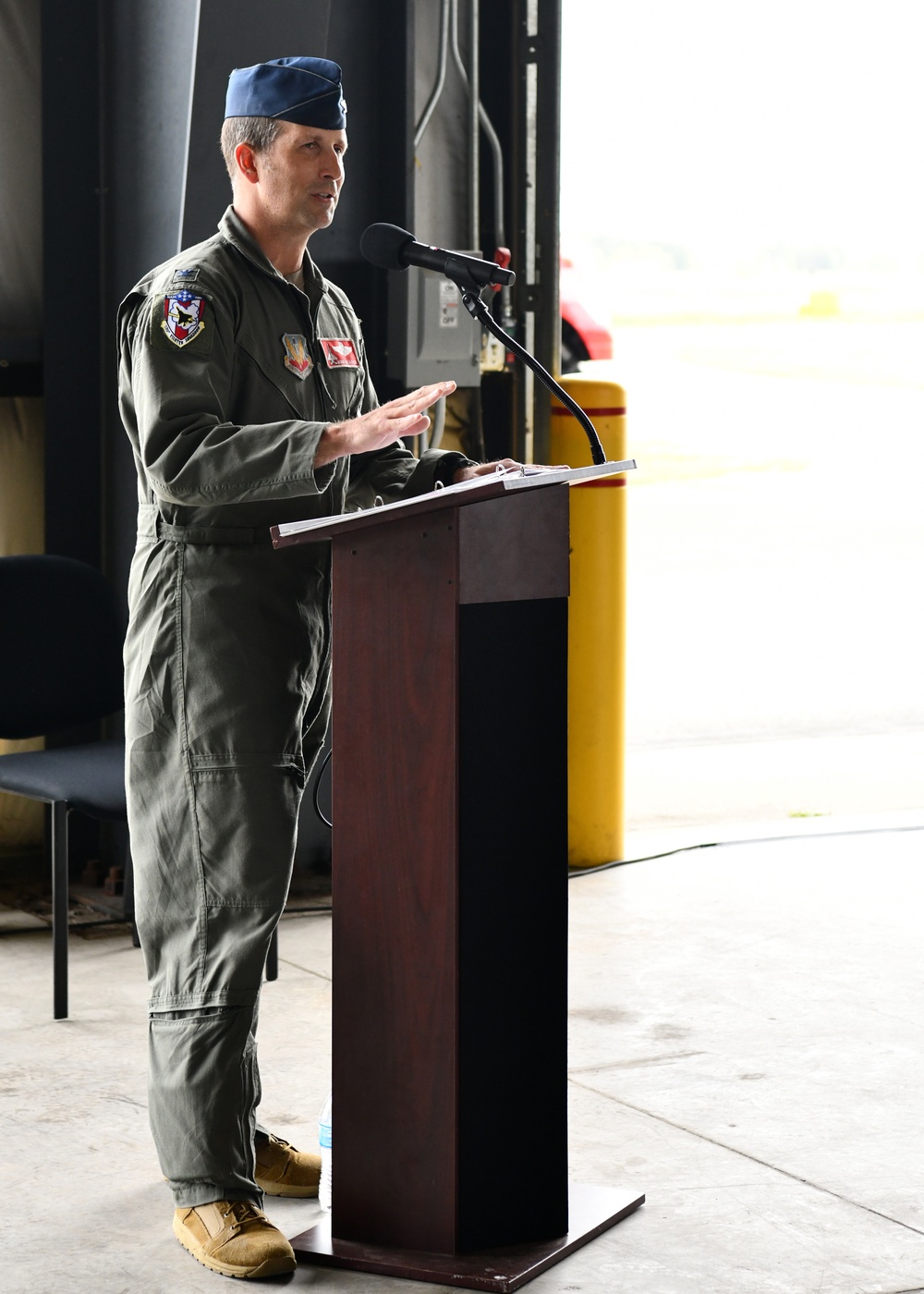 104th Fighter Wing welcomes new command chief