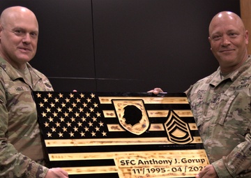 Illinois Army National Guard NCO Retires After Nearly 26 Years of Service