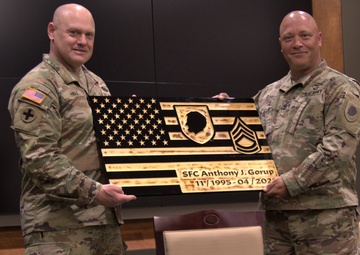 Illinois Army National Guard NCO Retires After Nearly 26 Years of Service