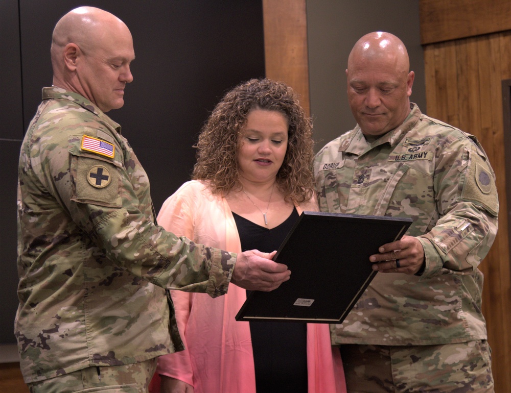 Illinois Army National Guard NCO Retires After Nearly 26 Years of Service