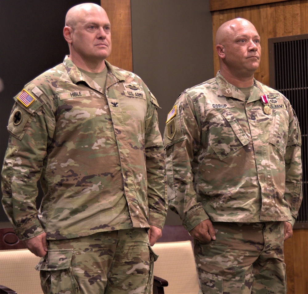 Illinois Army National Guard NCO Retires After Nearly 26 Years of Service