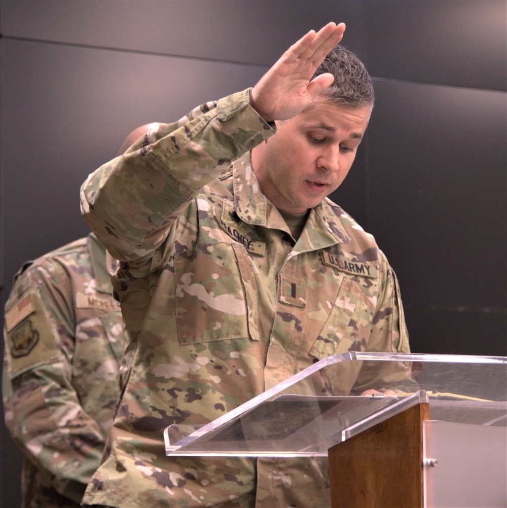 Illinois Army National Guard NCO Retires After Nearly 26 Years of Service