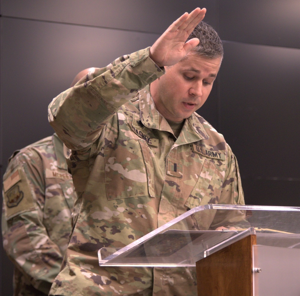 Illinois Army National Guard NCO Retires After Nearly 26 Years of Service