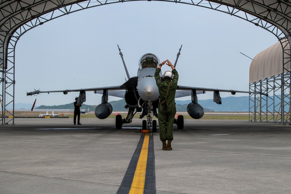 VMFA(AW)-533 takeoff from MCAS Iwakuni