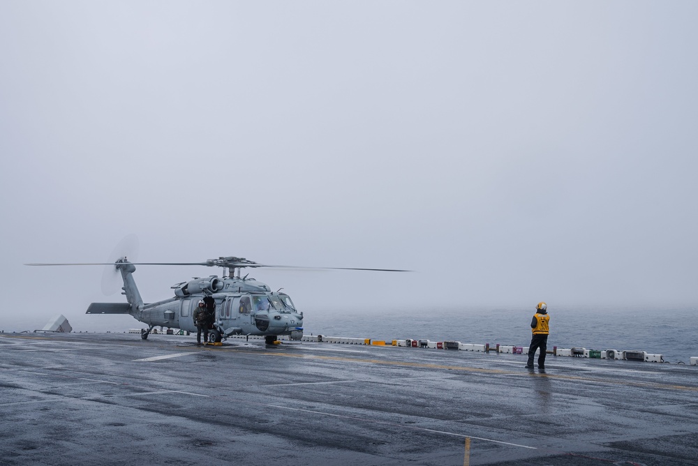 Kearsarge Conducts Operations in the Atlantic Ocean