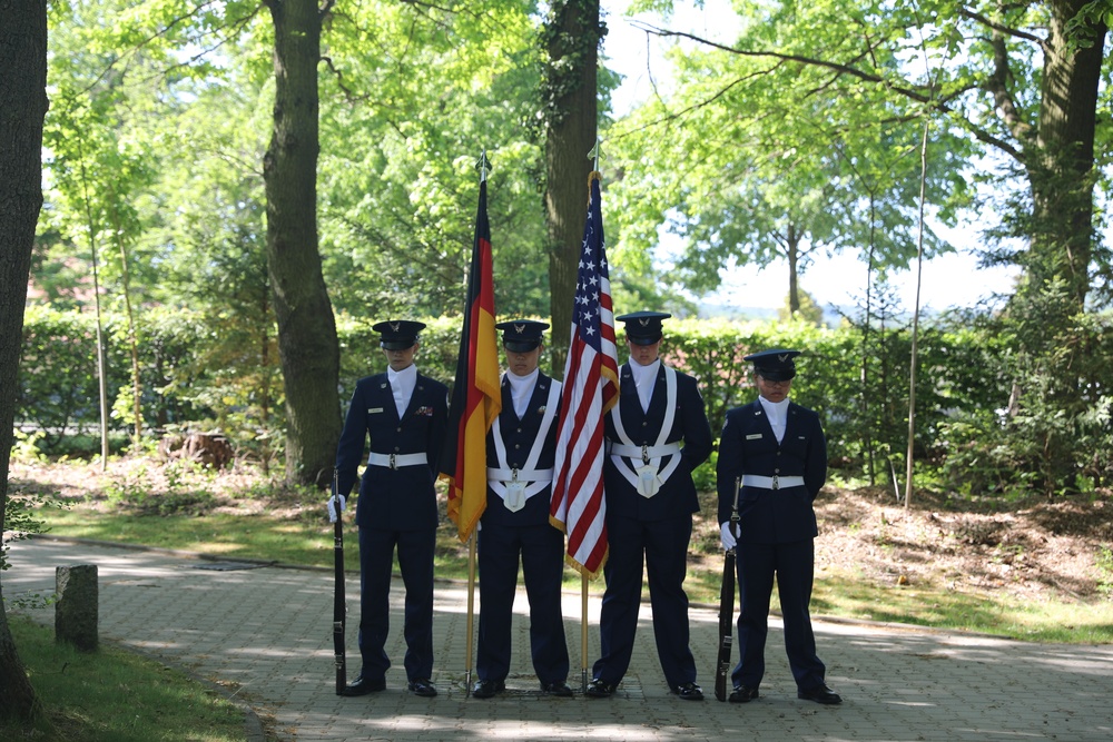 The American Kindergraves: More Than a Symbol of U.S.-German Partnership